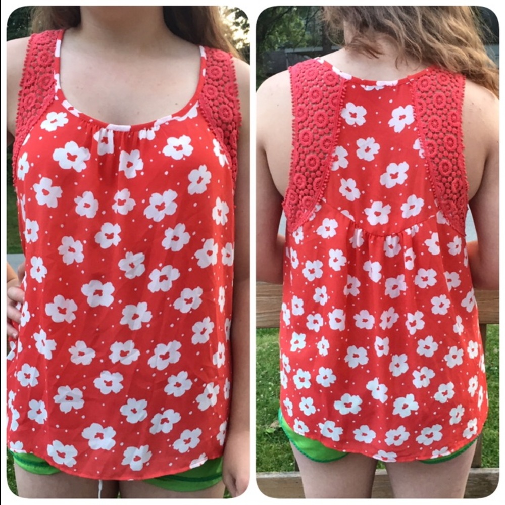 - Coral Crochet Lace Floral Print Top SZ L! NEW!